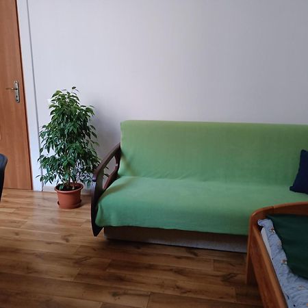 Cruz Mieszkanie Pokoje Centrum Przytulny Czysty Lokal Na Noc Lodz  Exterior photo